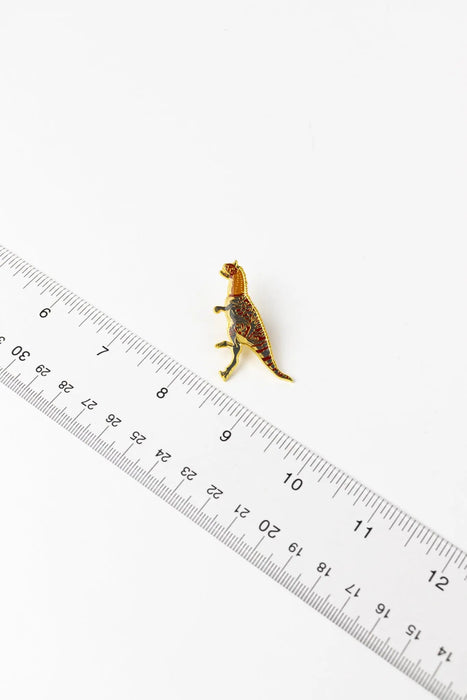 Carnotaurus Enamel Pin (Carnotaurus sastrei)