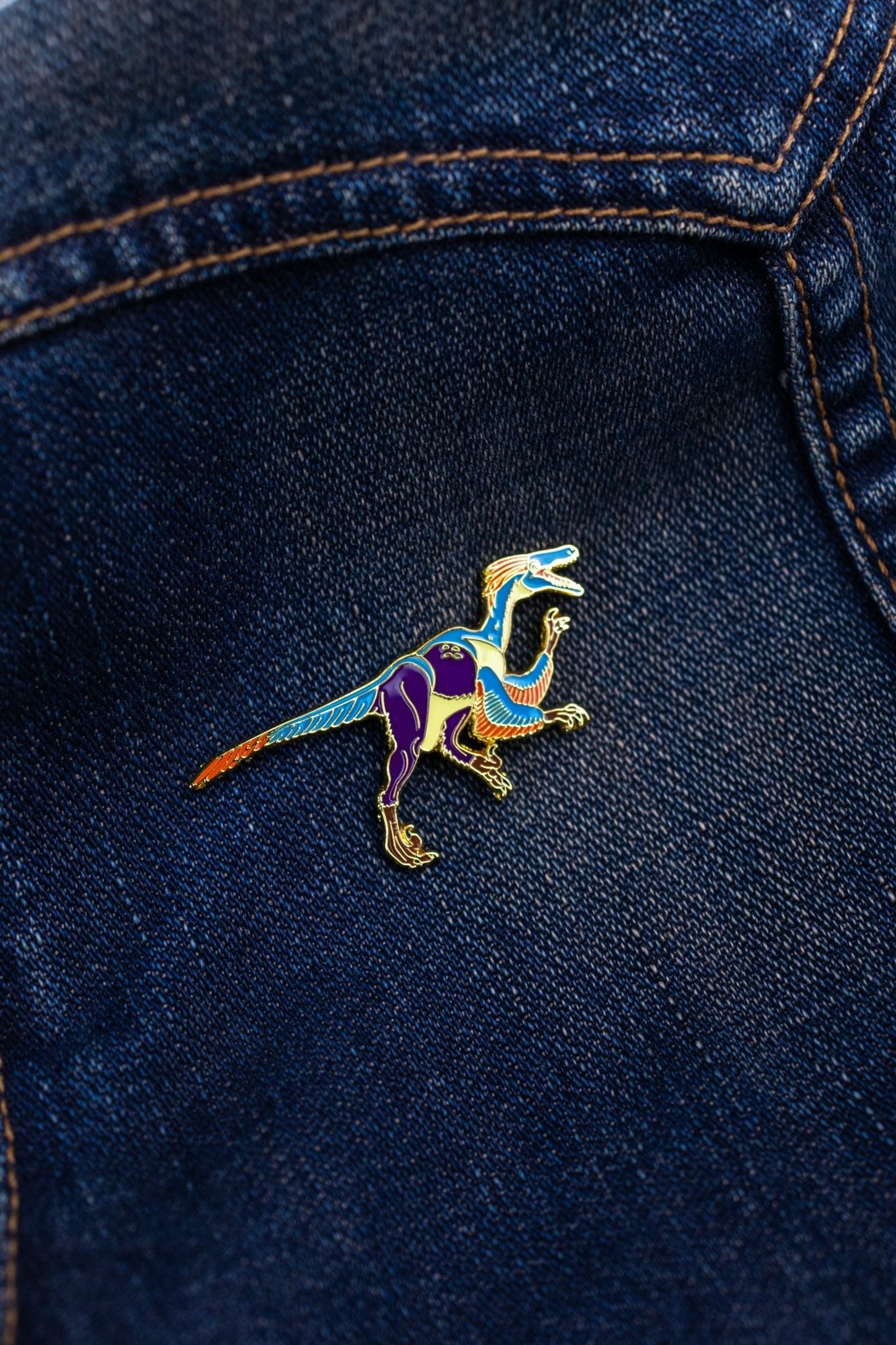 Velociraptor Enamel Pin (Velociraptor mongoliensis) For Sale — Skulls ...